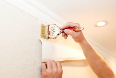 Pose de papier peint à Péret-Bel-Air — revêtements muraux et toiles de verre